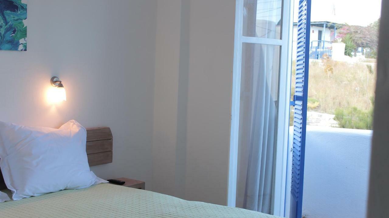 Londos Hotel Piso Livadi Exteriör bild