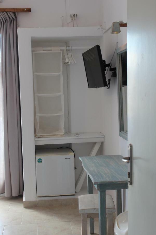 Londos Hotel Piso Livadi Exteriör bild